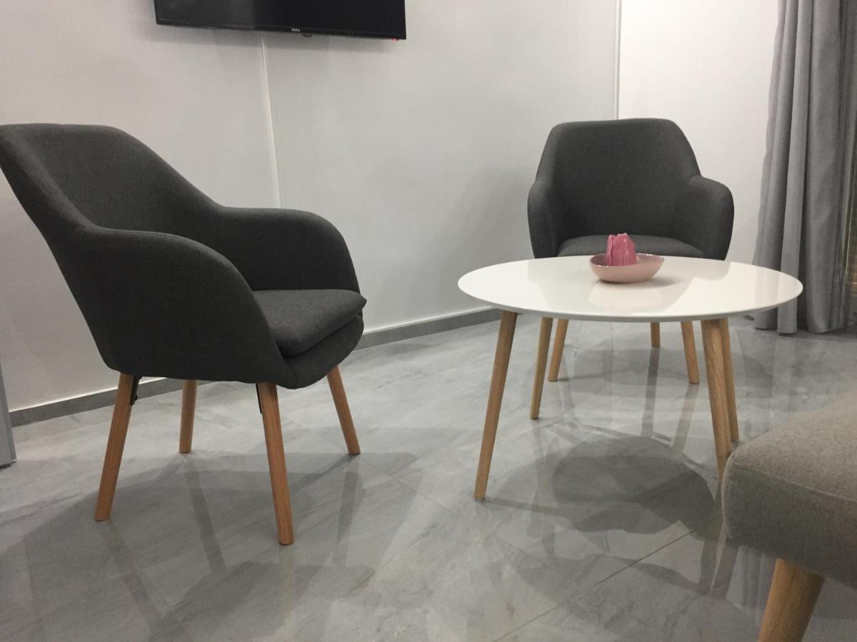 Apartman Sonas 2 With Free Private Parking Карловац Экстерьер фото